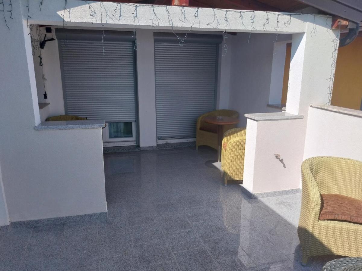 Apartments Residence V Porec Ngoại thất bức ảnh